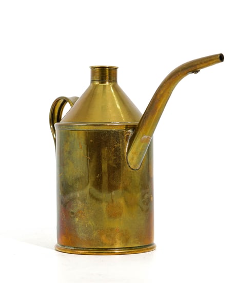 Oil can  1900's -