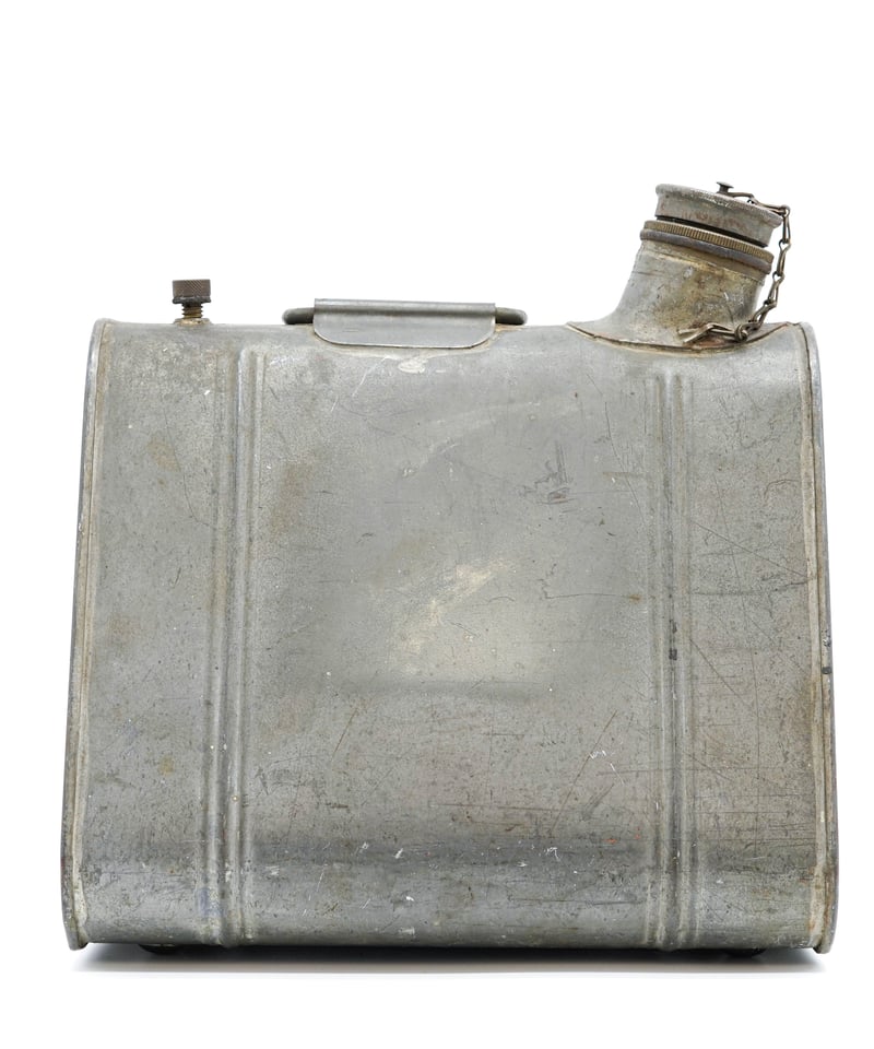 5L Triangle Benzin Can 30's - | 森の古物店 野屋
