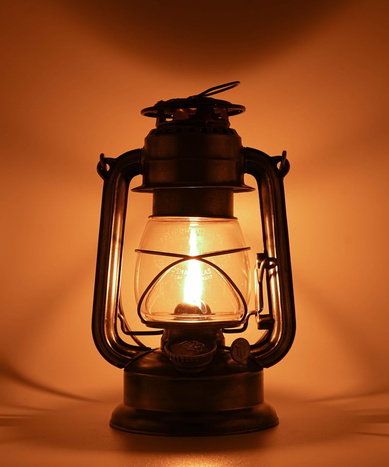 FEUERHAND Nr. 375 Reflector Red and Clear Globe