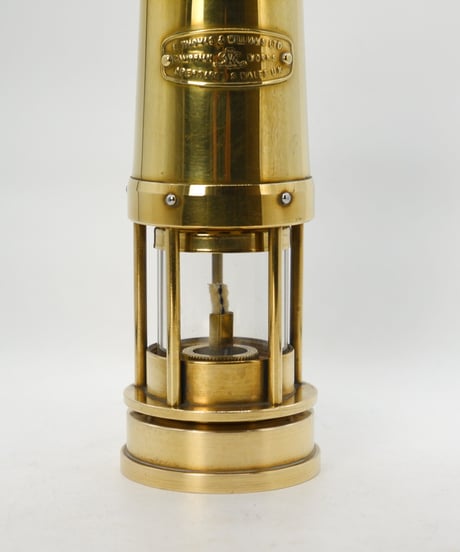 E.Thomas & Williams mini