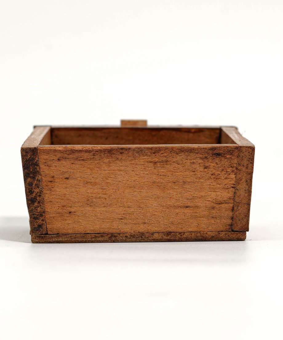 6830b10cee8b3e6742a1bb4a