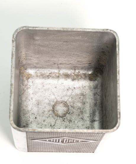 MOULUX CHICORÉE canister 1950s-1960s