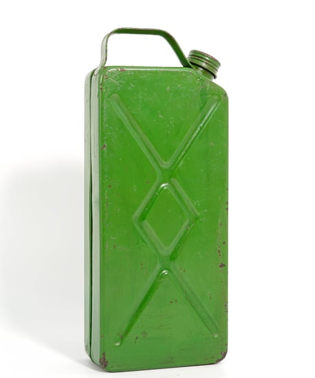 BAT oil cans 2L 50's -