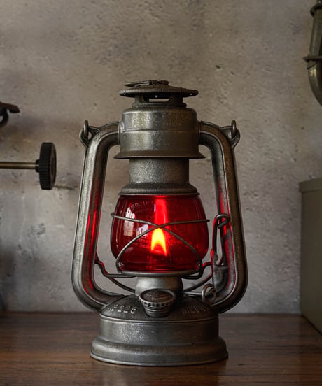 FEUERHAND №225 MEDIUM  2nd Red 1939's - 42's