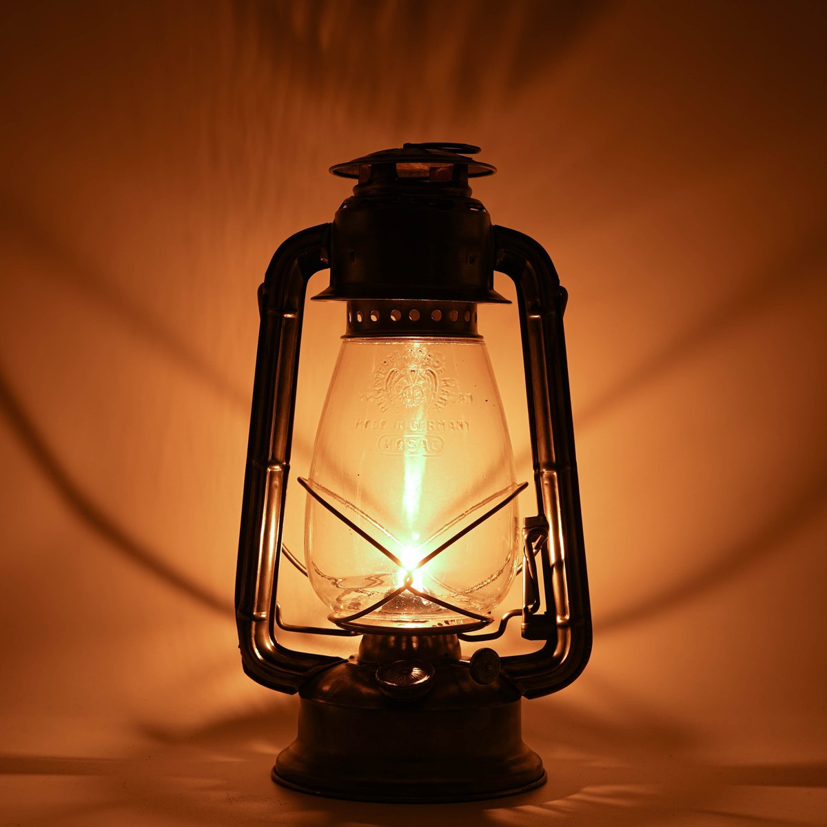 ★超美品の一点★HASAG 551L 軍用ランタン ケロシン スイス製 ハサグ Amazon.co.jp: 早いもの勝ち HASAG 551L 軍用ランタン ケロシン