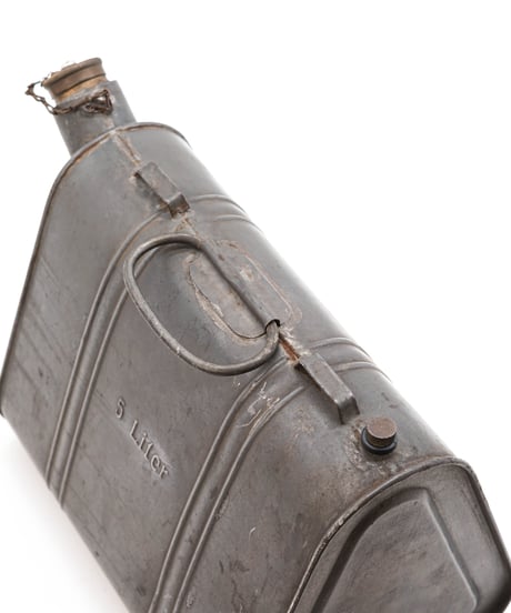 5L Triangle Petro  Can 30's