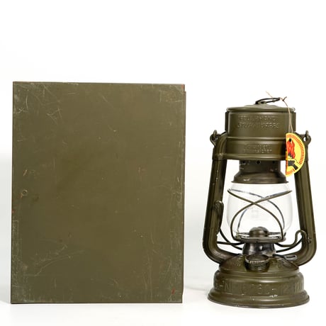 ライト・ランタン FEUERHAND 275 STK DBP feuerhand 275 baby DBPa. stk red globe 1954 |