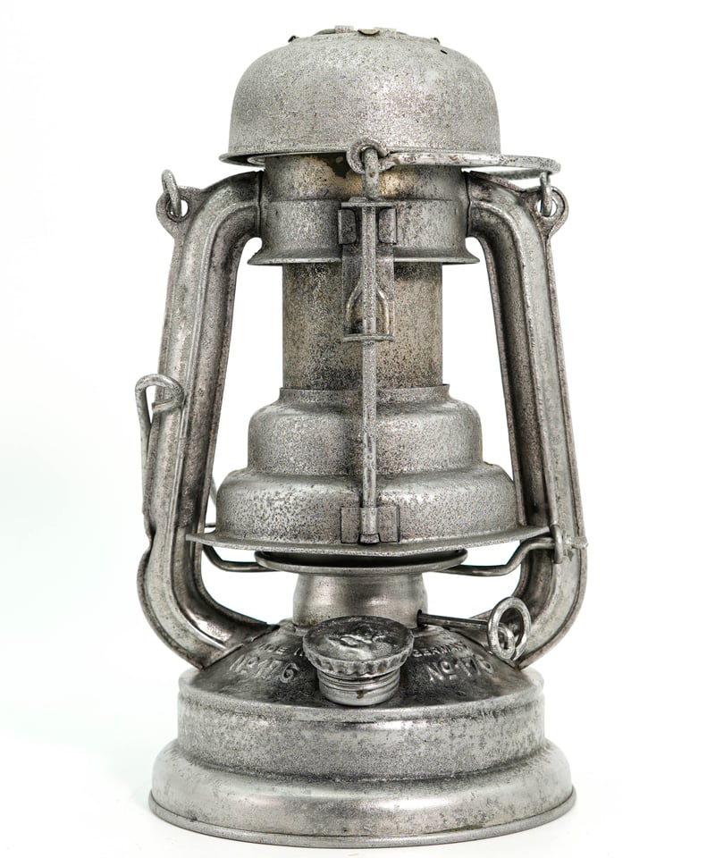 ライト・ランタン FEUERHAND 176lu FEUERHAND 176LU 1940's - 1942s | 森の古物店 野屋