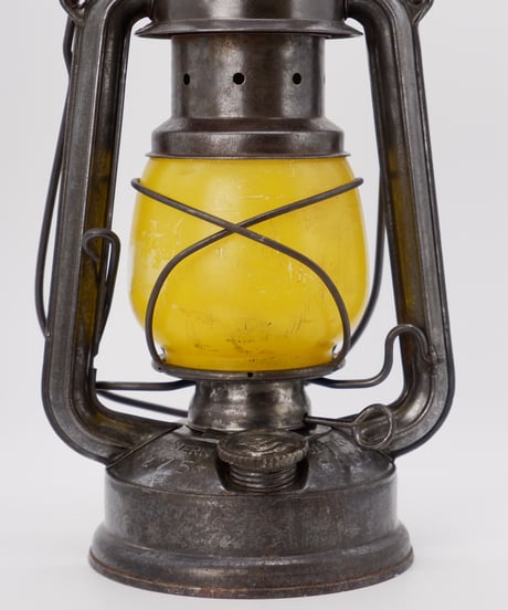 FEUERHAND 275 yellow globe  1975 -1985