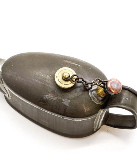 Oil can for bicycle lamp 1900's -