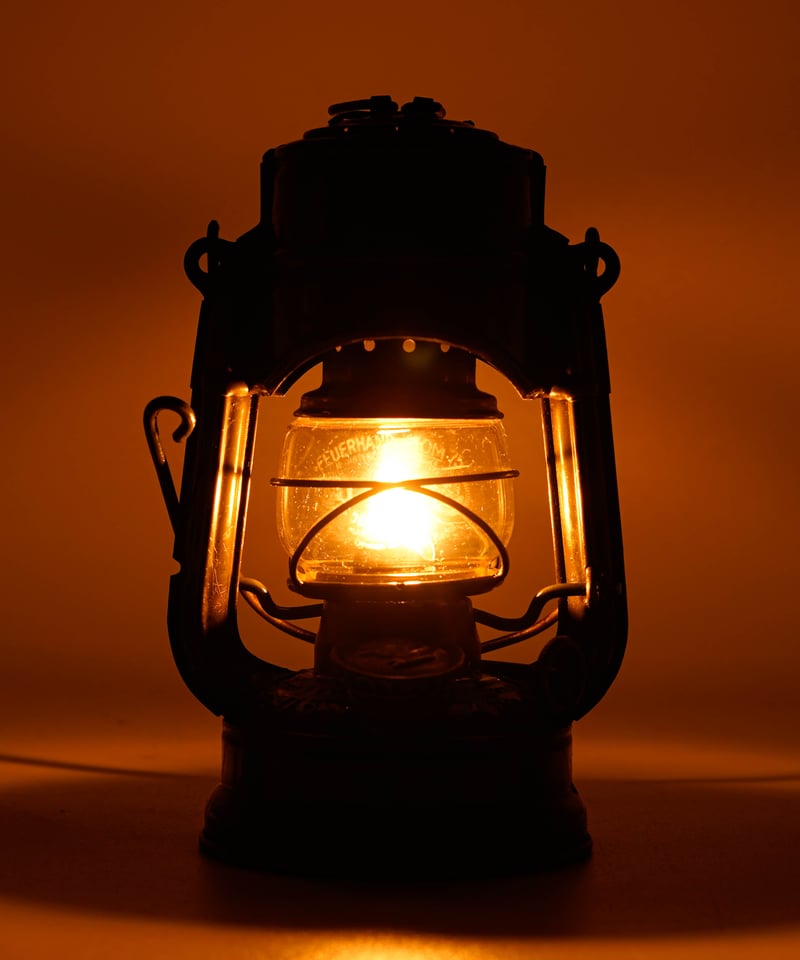 ライト・ランタン feuerhand75 atom stk amfequipment AMFランタン台 FEUERHAND75 ATOM S FEUERHAND Atom