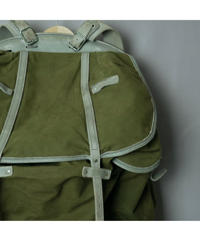 Norwegian army backpack olive drab 1973 dead st
