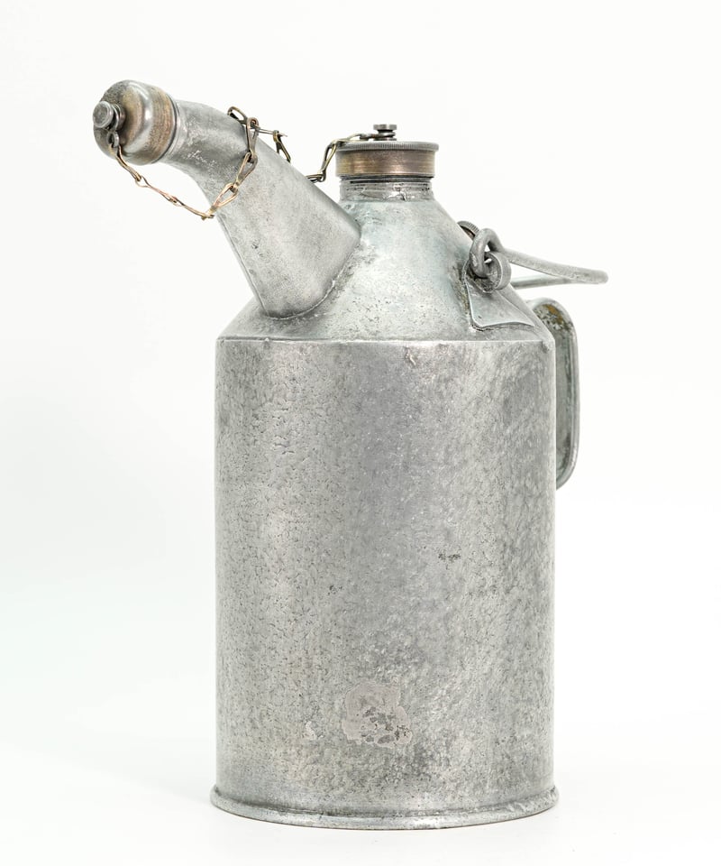 Vintage Oil Can 1.8L / GERMANY 1930s ~ | 森の古物店 野屋