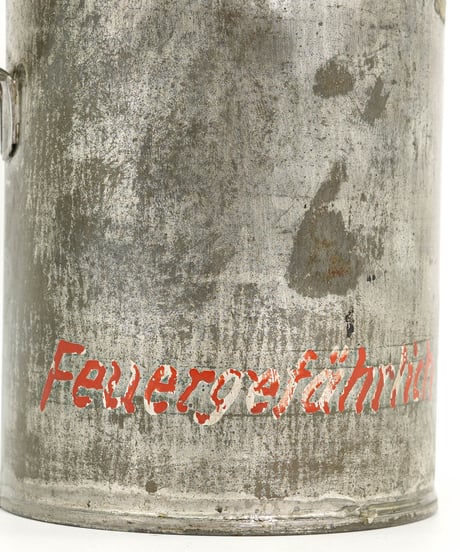 oil can  1L 1900's - 1930's