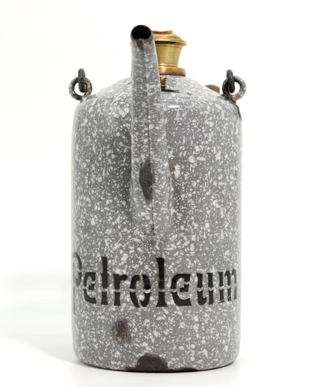 Petroleum can  1L 30's -