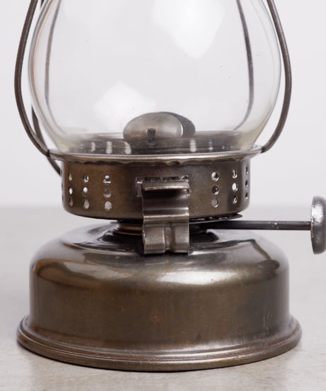 FROWO skaters lantern