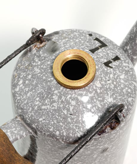 Petroleum can  1L 30's -