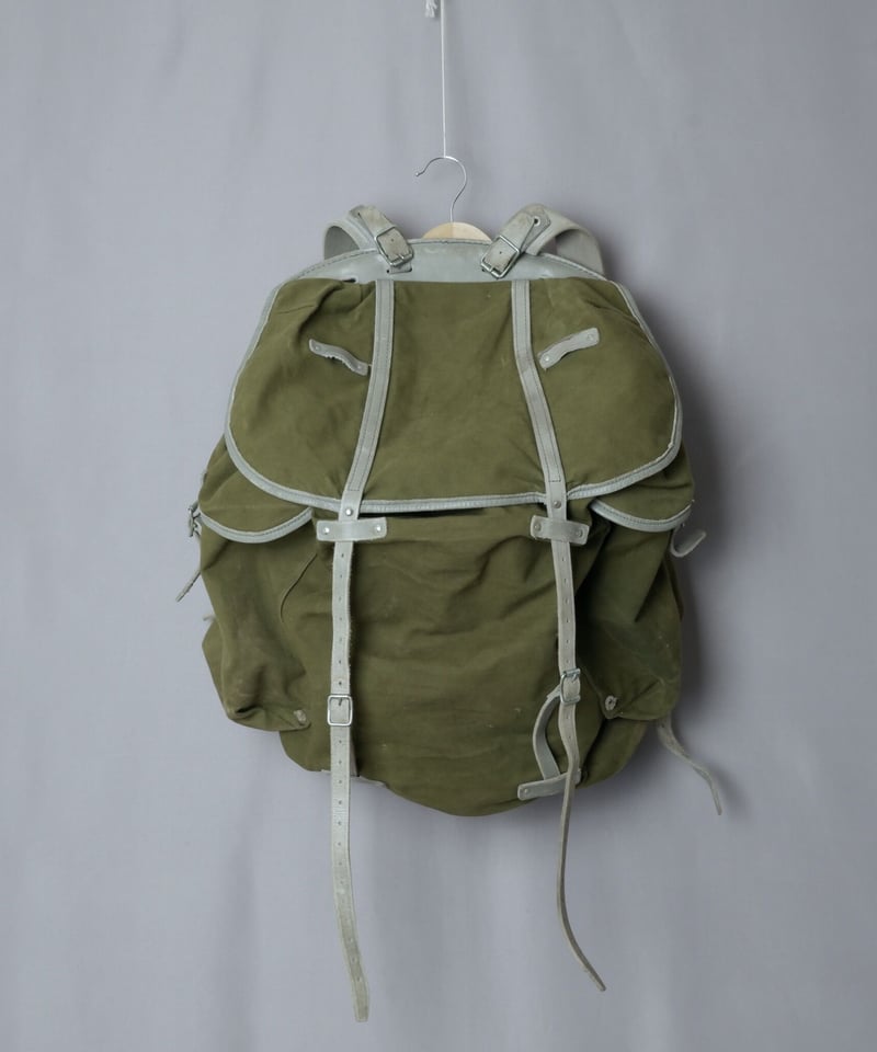 戦争遺品　リュックサック ベトナム向け援越装備 ～ 中国人民解放軍 リュックサック型背嚢