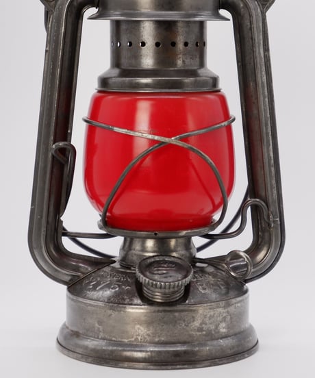 FEUERHAND 275 red globe 1970 -1980