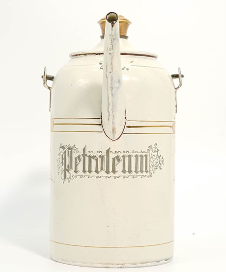 Petroleum can White 2L 30's -