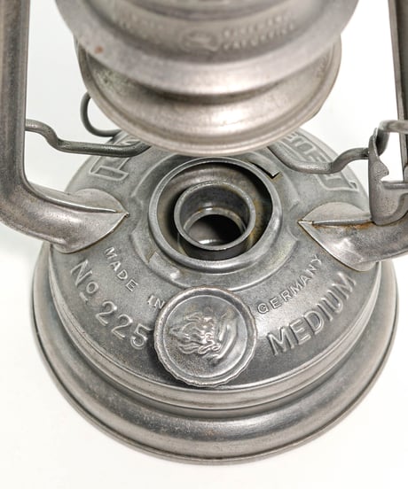 FEUERHAND №225 MEDIUM NIER US EXPORT MODEL 37's  -