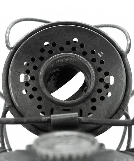 FEUERHAND Nr.225   MEDIUM 37's ~ 39's