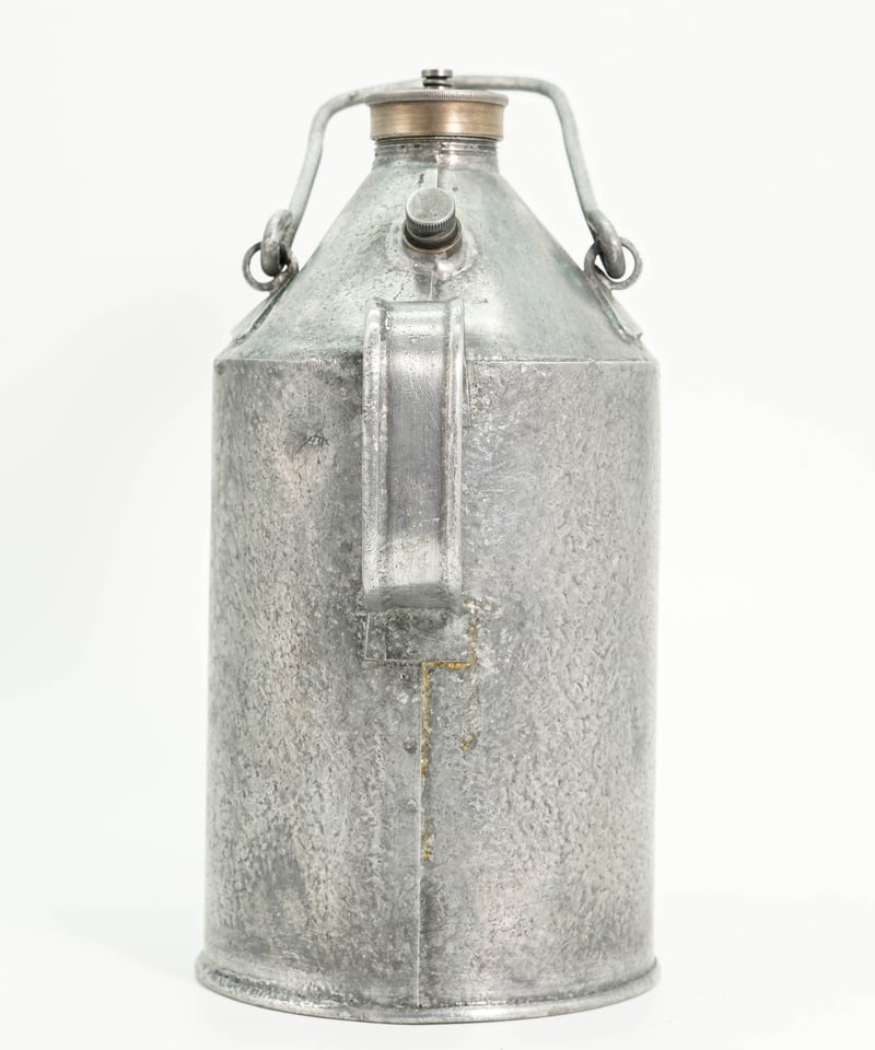 Vintage Oil Can 1.8L / GERMANY 1930s ~ | 森の古物店 野屋