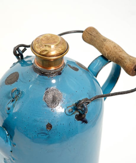 Petroleum can Blue 2L 30's -