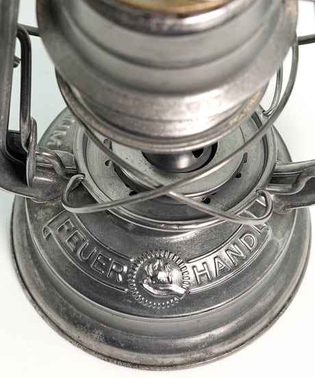 FEUERHAND №225 MEDIUM  2nd 39's - 42's