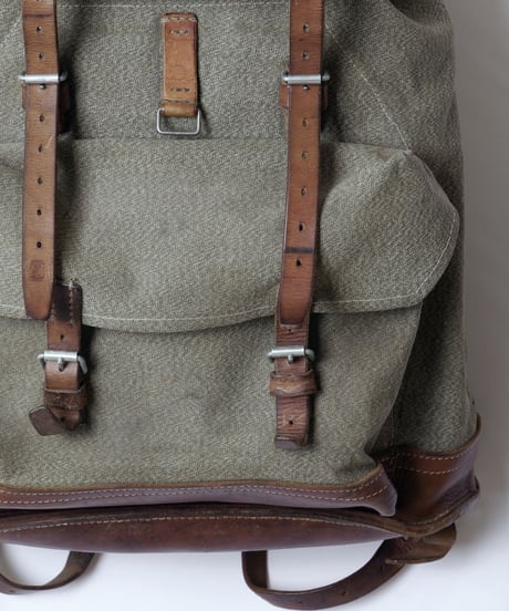 swiss army mountain backpack salt and pepper 1969