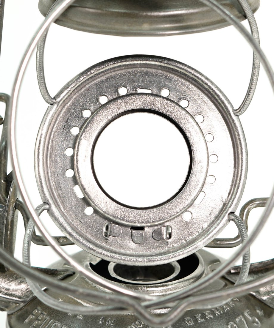 69d3b13843b44acf5923bf22