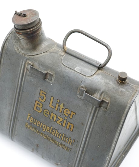5L Triangle Benzin Can 30's -