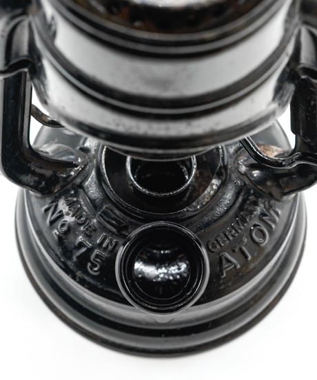 FEUERHAND №75 ATOM StK F Black 40's -