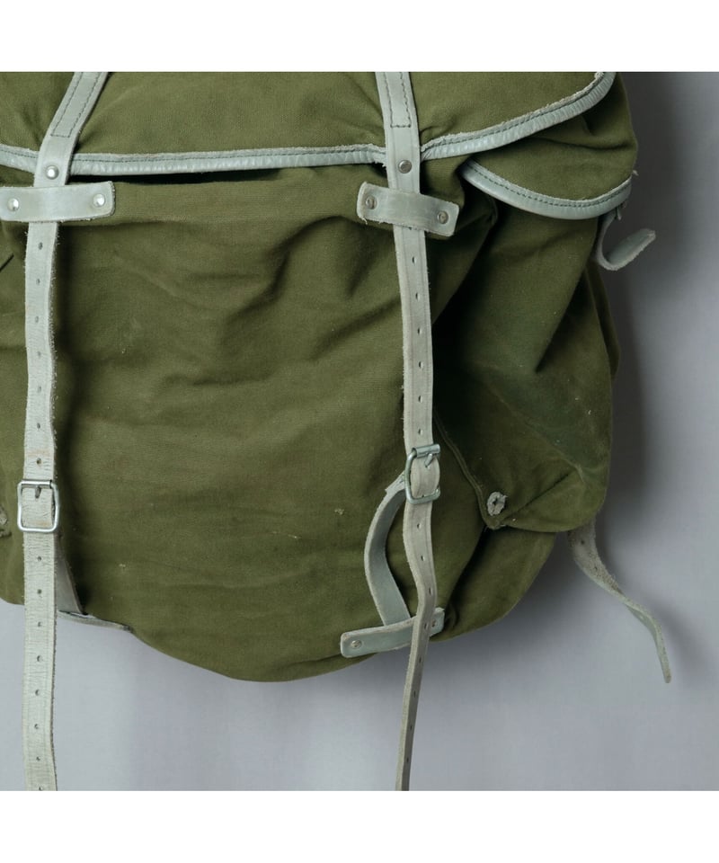 Norwegian army backpack olive drab 1973 dead st
