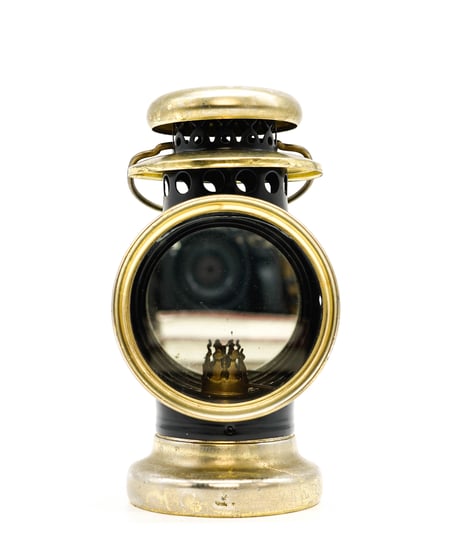 OIL LAMP MADE IN HONG KONG
