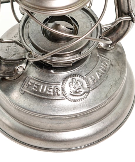 FEUERHAND №176e 40's -