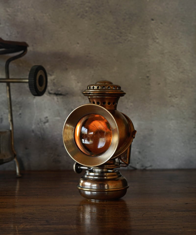 MANHATTAN BRASS CO. “QUEEN” BICYCLE LANTERN 189