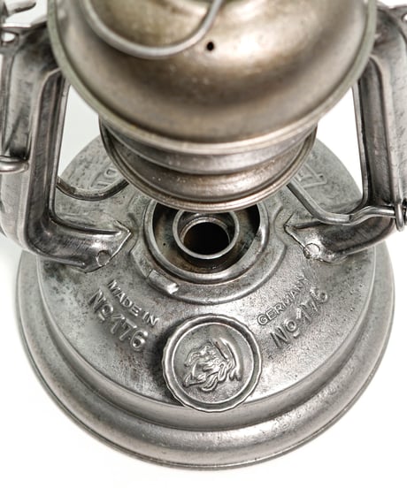 FEUERHAND №176e 40's -
