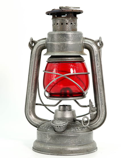 FEUERHAND №225 MEDIUM  2nd Red 1939's - 42's