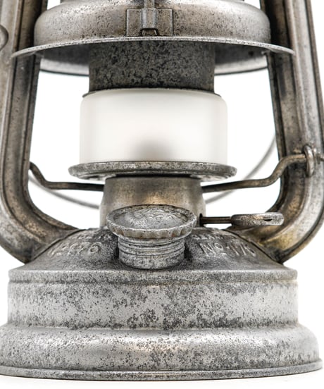 FEUERHAND 176LU  40's -