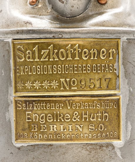 Salzkottener  Engelke & Huth BERLIN Benzin Can 30's -