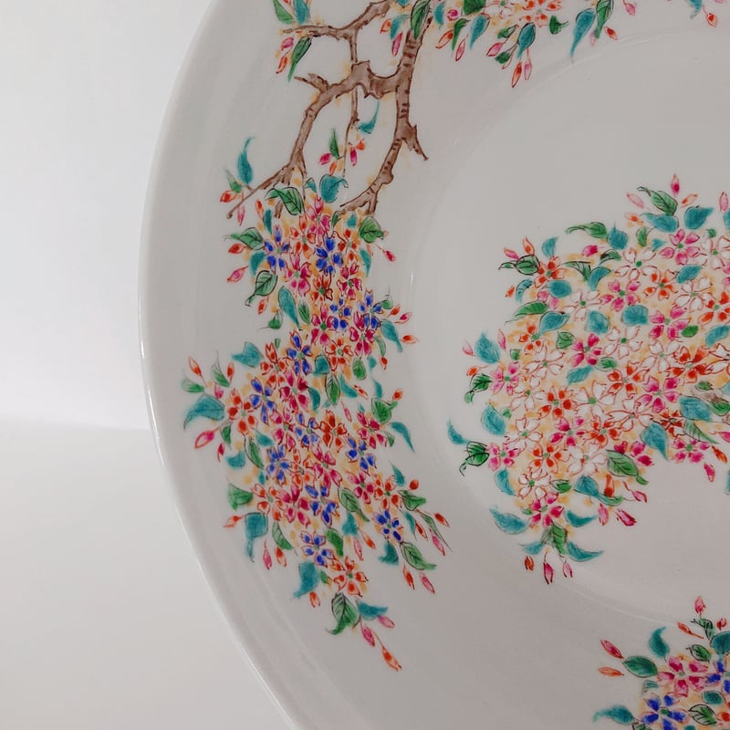 平戸泰山 「極彩赤絵」】 枝桜 大鉢 30cm | (株) 中山陶和堂 有田