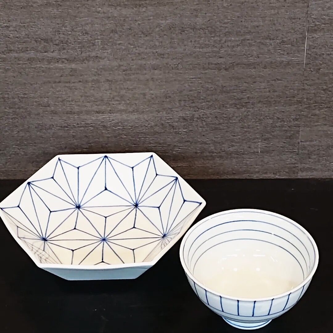 染付 麻の葉 六角鉢 | (株) 中山陶和堂 有田