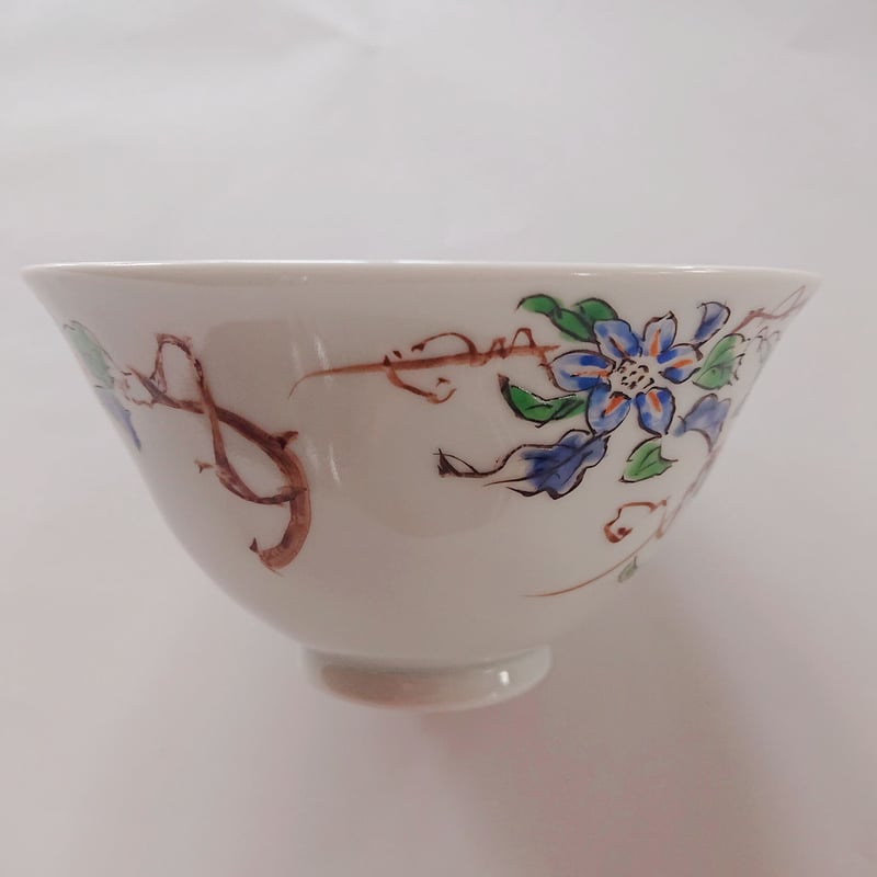 平戸泰山 「極彩赤絵」】鉄線花 姫茶碗 | (株) 中山陶和堂 有田