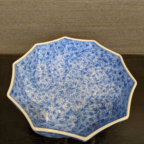 ITEM | (株) 中山陶和堂 有田