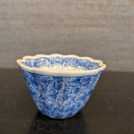 ITEM | (株) 中山陶和堂 有田