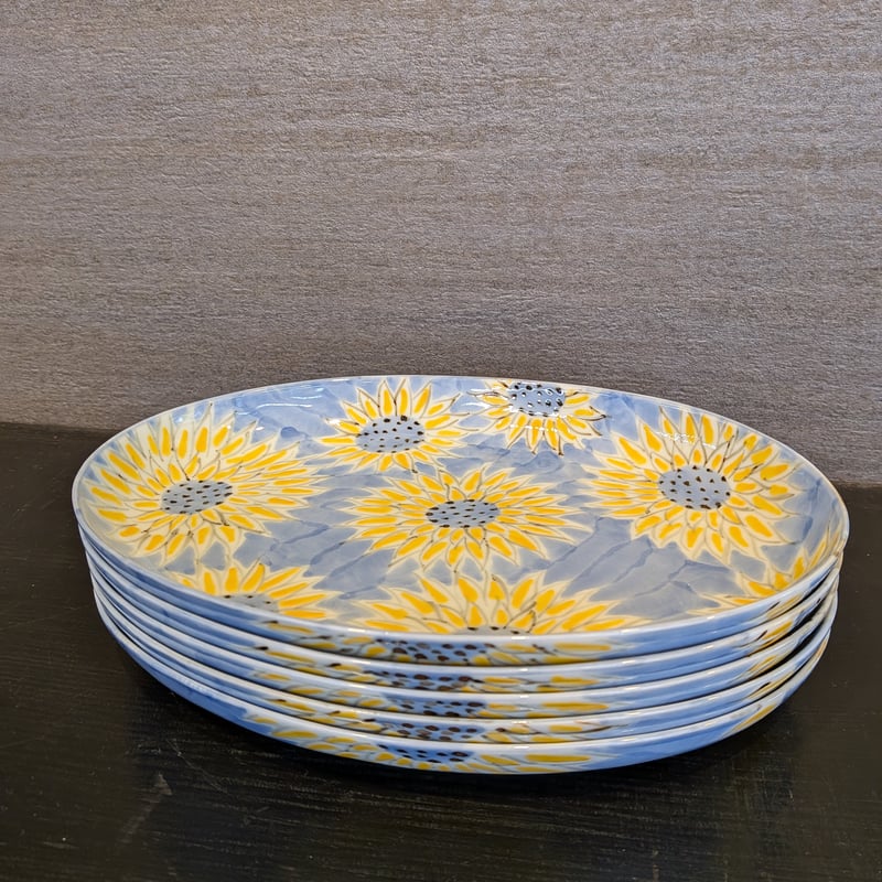 錦ひまわり柄 楕円深皿（高台外側） | (株) 中山陶和堂 有田