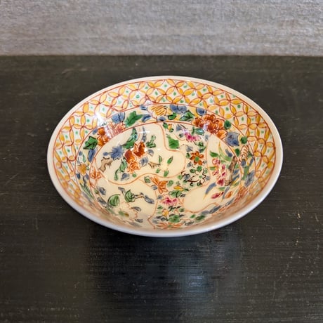 ITEM | (株) 中山陶和堂 有田