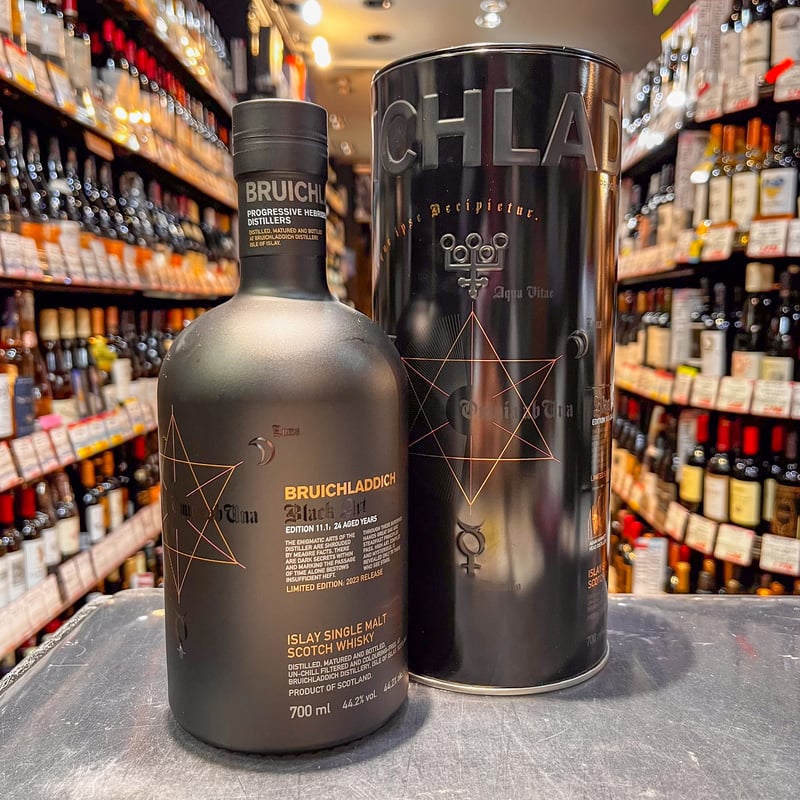 ブルックラディ BRUICHLADDICH ブラックアート 11.1 ブルックラディが「ブラックアート」第11弾を発売 | ウイスキー