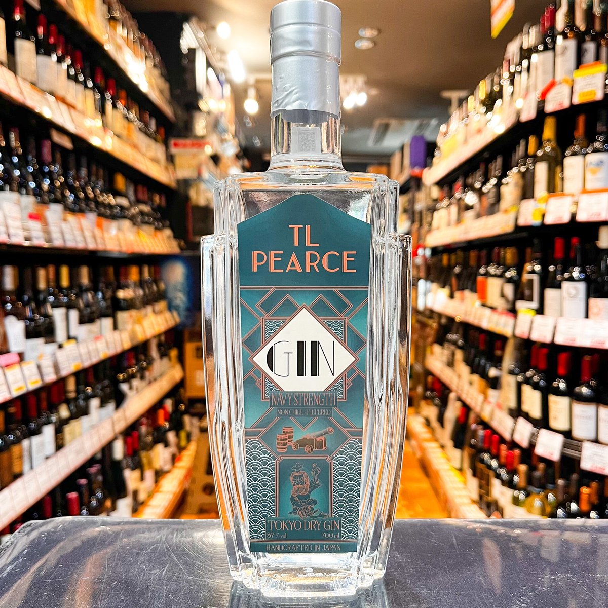 TL Pearce トーキョードライジン ネイビーストレングス 57度／700ml